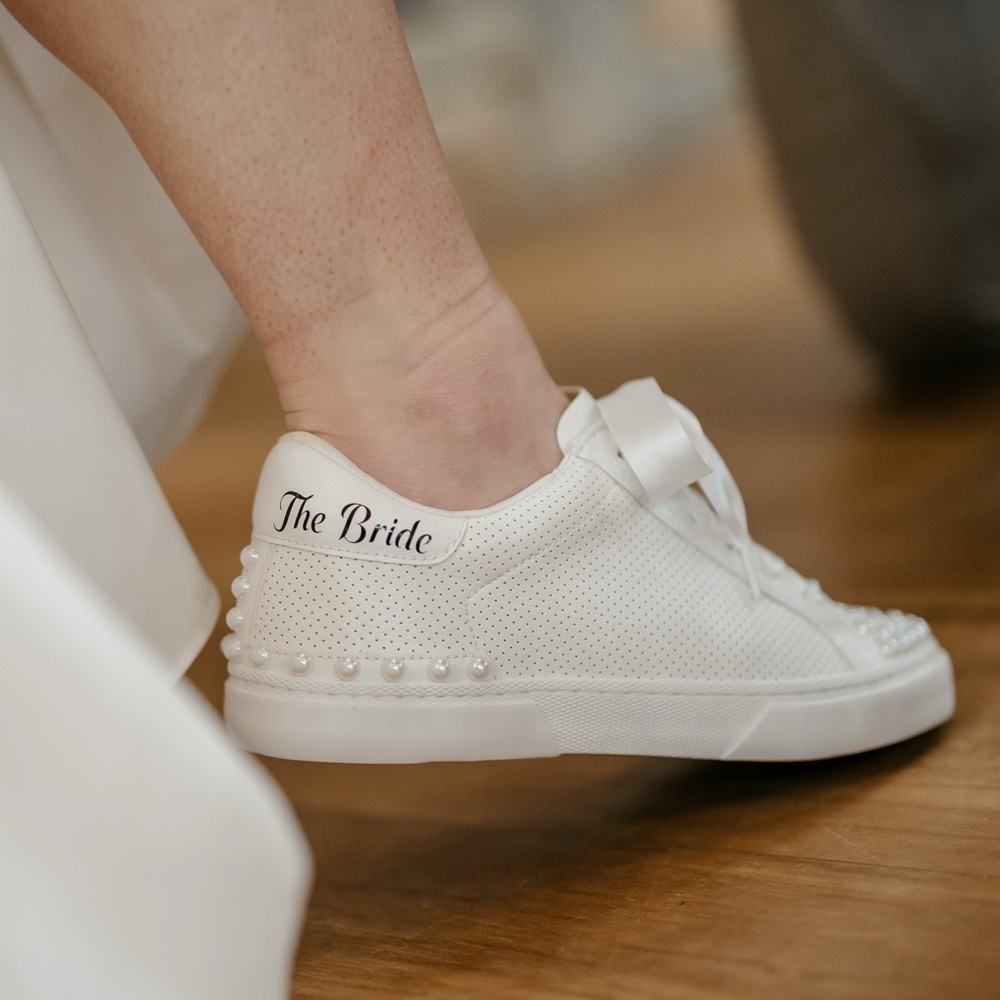 Bride White Pearl-Embellished Women's Sneakers